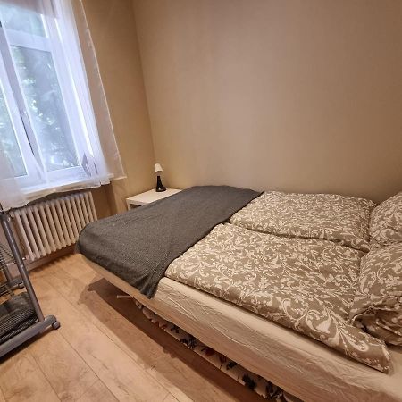 Cosy One Seperate Bedroom Apartment In City Center, Perfect For Family Trip. Riga Exteriör bild